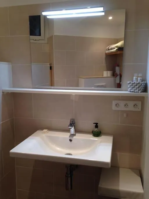 Lägenhet #28 1 Bdr Flat Ac Balcony Hper Central 10Mins To Beach & Old Town Nice