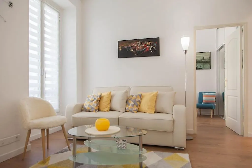Apartment #28 1 Bdr Flat Ac Balcony Hper Central 10Mins To Beach & Old Town Nice France