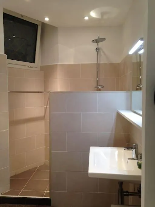 #28 1 Bdr Flat Ac Balcony Hper Central 10Mins To Beach & Old Town Nice Daire