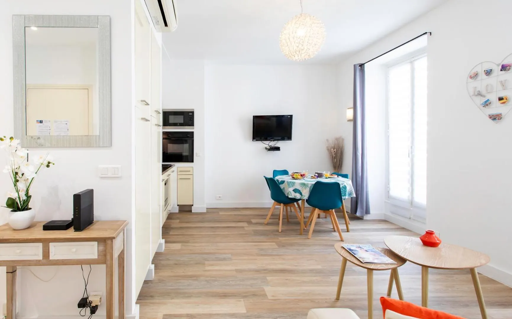 #28 1 Bdr Flat Ac Balcony Hper Central 10Mins To Beach & Old Town Nice Fransa
